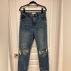 Abercrombie "90s straight Ultra High Rise" Jean Size 32